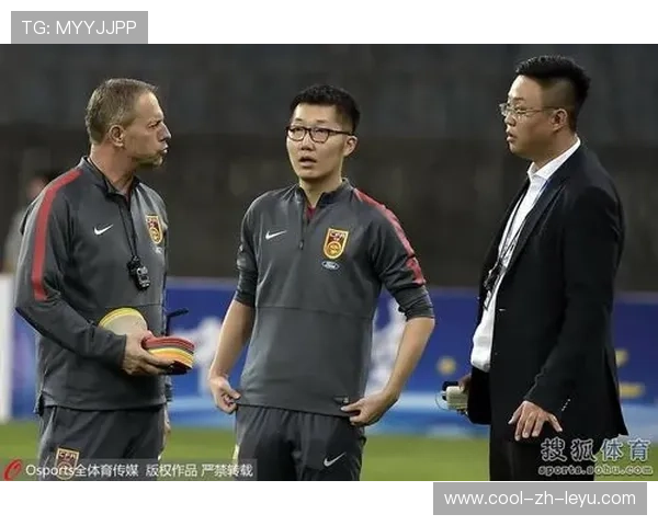 洛杉矶 SoFi 体育场国足踩场计划曝光：伊万如何带队适应北美极速人工草坪？
